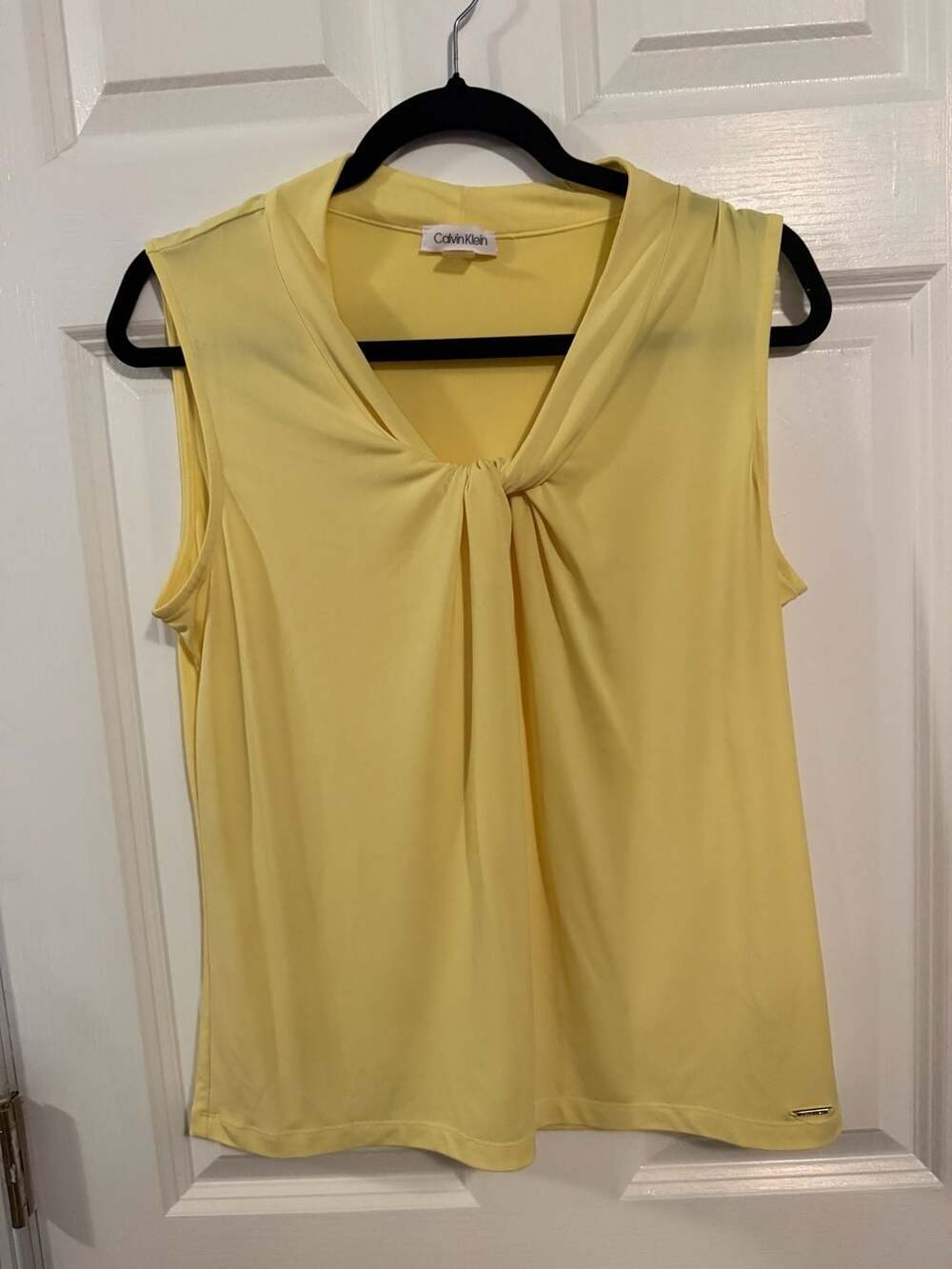 Calvin Klein Yellow Sleeveless Knot-Front V-Neck Blouse